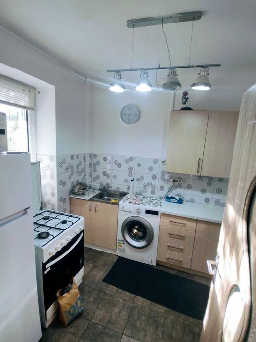Apartament cu 1 cameră de închiriat - b-dul Magheru