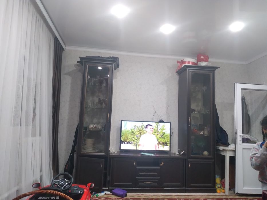 Продам стенку в хорошем состоянии