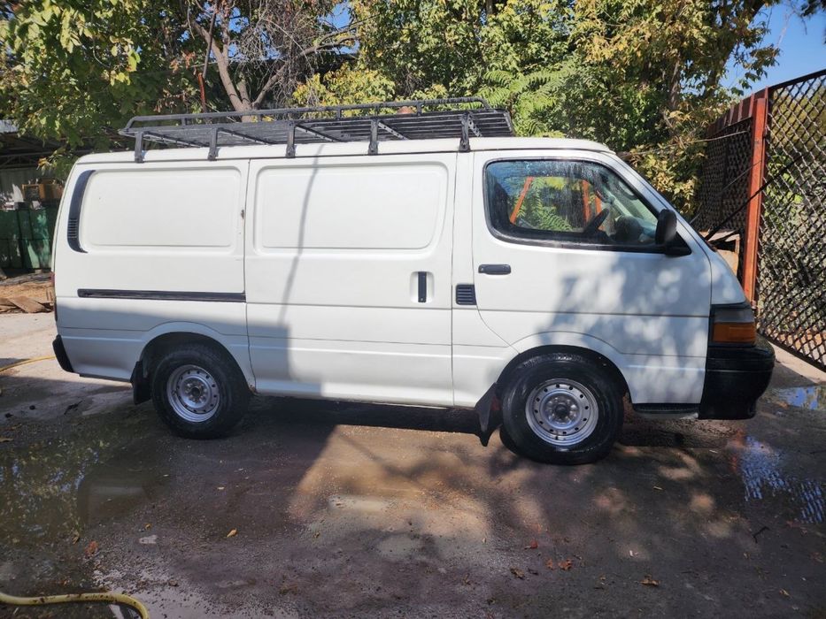 Toyota Hiace/ Hays/ hicase