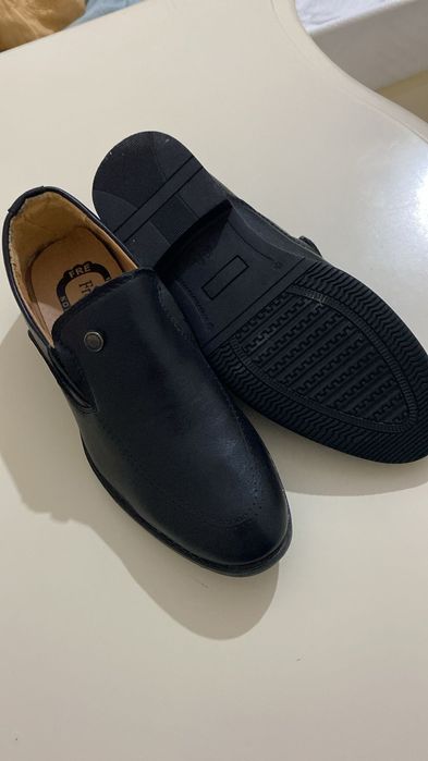 Куртка туфли барін 10мынға берем