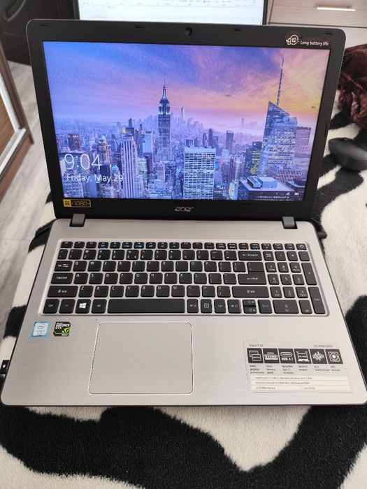 Laptop Acer Aspire F5-573G - Intel Core i7, 16GB RAM, GTX 950M 4GB, SSD+HDD