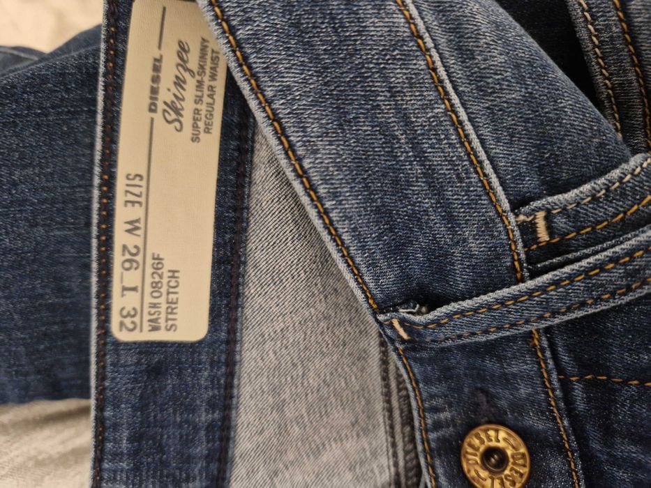 Blugi Diesel dama stretch original marimea 26  32