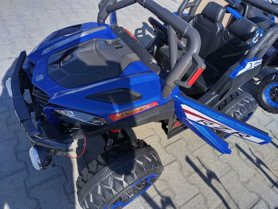 SAFARI двуместен акумулаторен джип JAKARTA 4x4 син