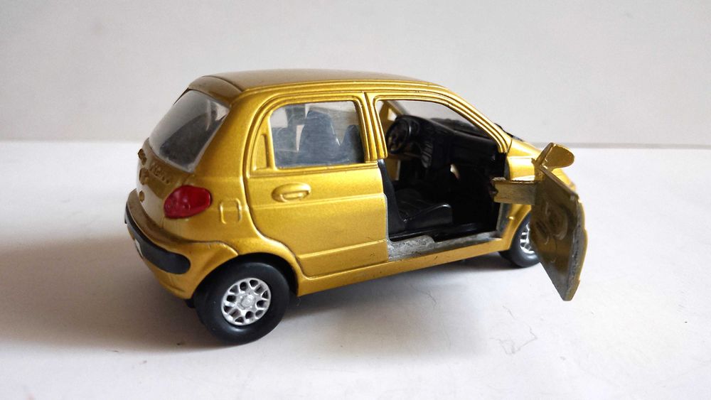 'Метални колички'