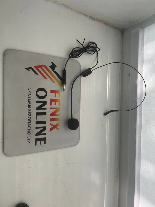 Микрофон радио беспроводной петличный/с оголовьем