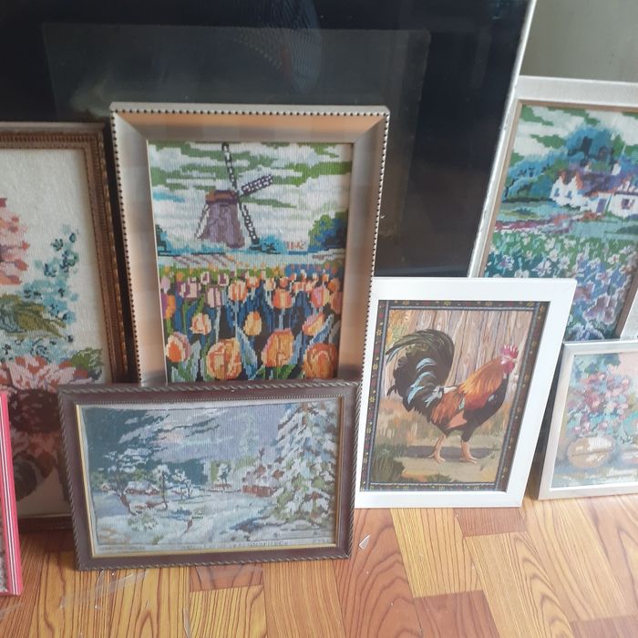 Картины продам вышивка