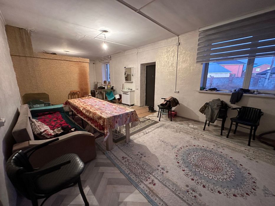 Продается черновой дом с участком