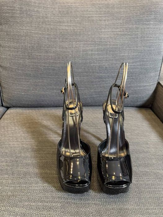 Sandale Saint Laurent