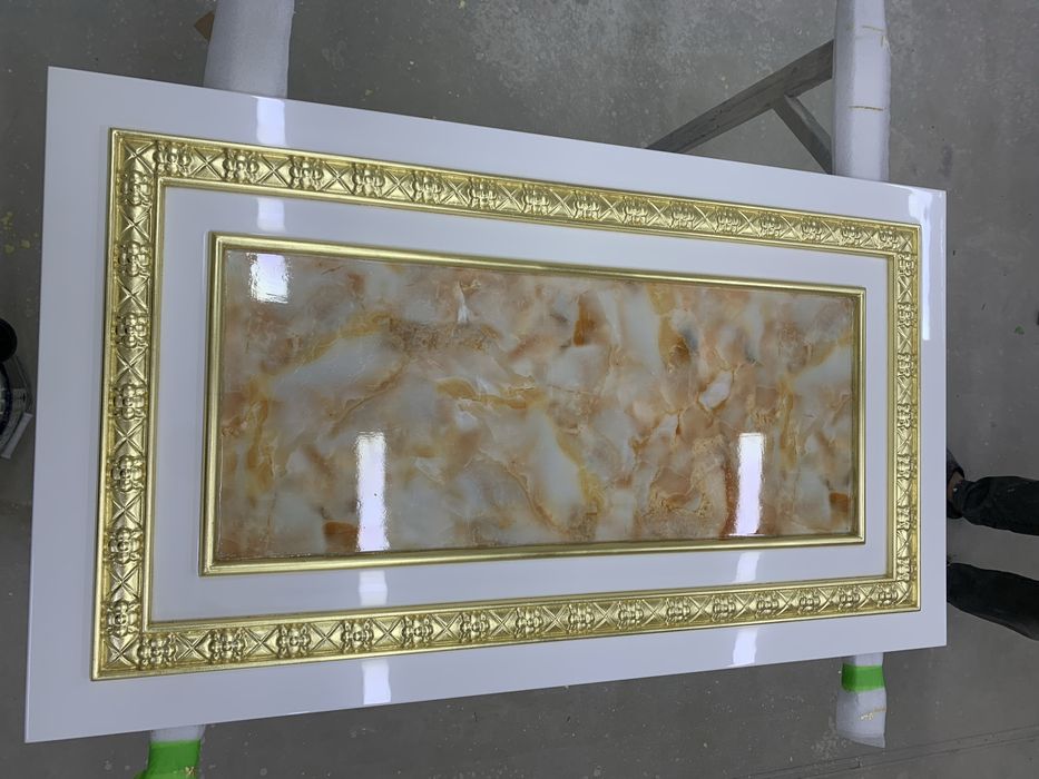 Mebel dekor hizmati potal bilan oltinrangda bezash