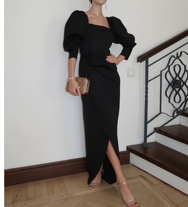 Элегантное платье