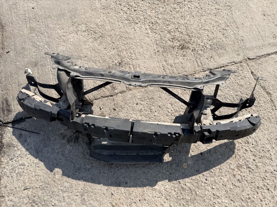 Trager bmw e60 e61 armatura fata bmw e60 e61