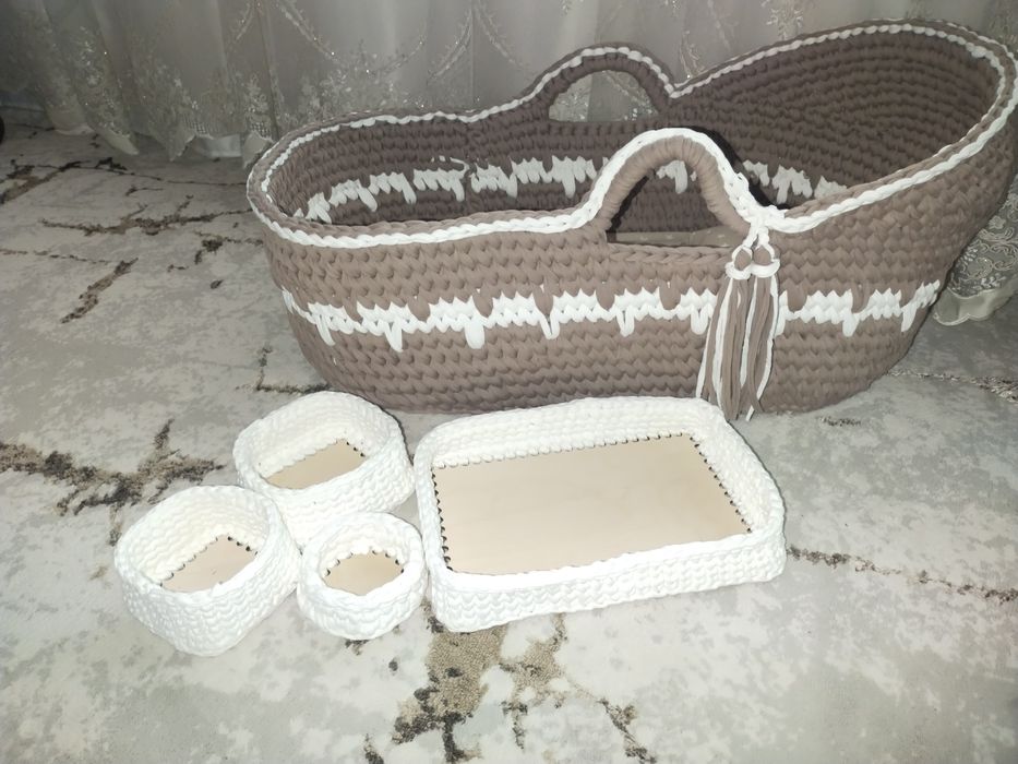 Bolajonlar uchun toʻqilgan