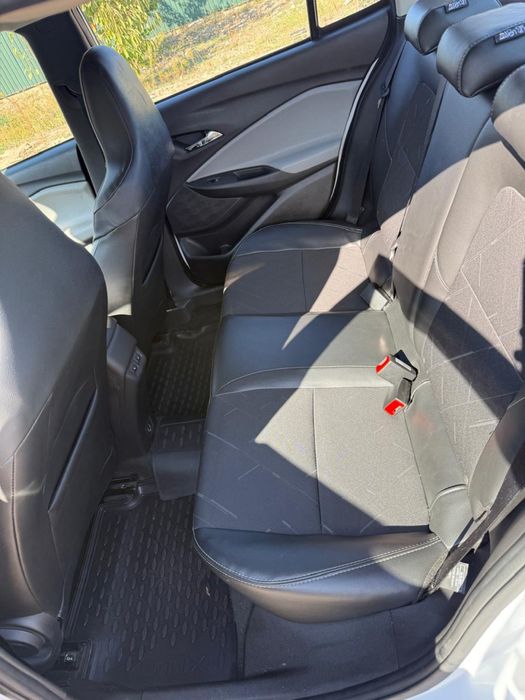 Chevrolet onix 2025