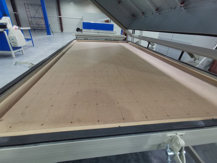 Термо-вакуумный пресс с откидным термомодулем