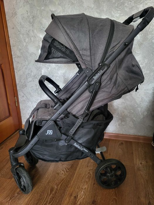 Коляска прогулочная