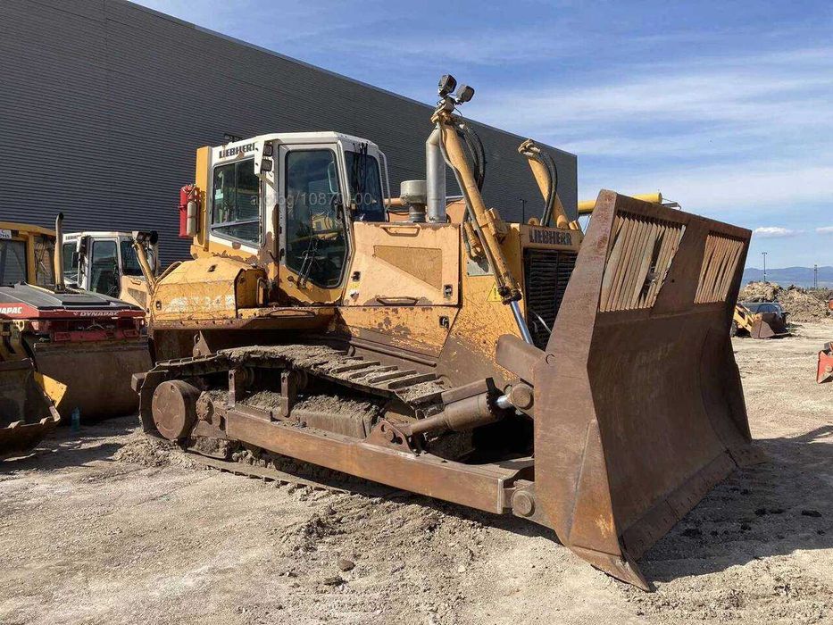 Булдозер ПОД НАЕМ Варна от 20 и 23 тона