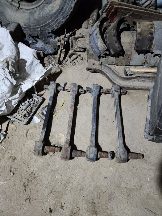 Kamaz zapchaslari sotiladi
