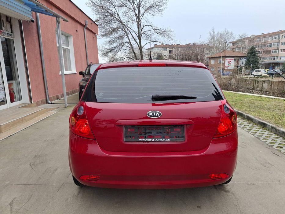 Kia Cee'd 2.0 CVVT