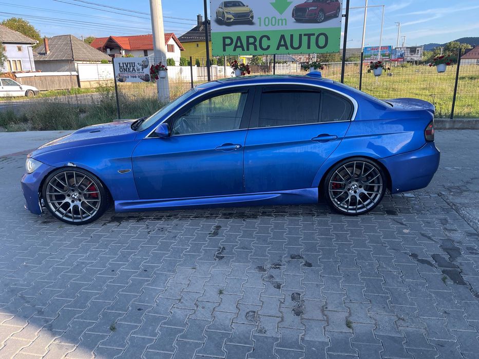 BMW E90 330D manual