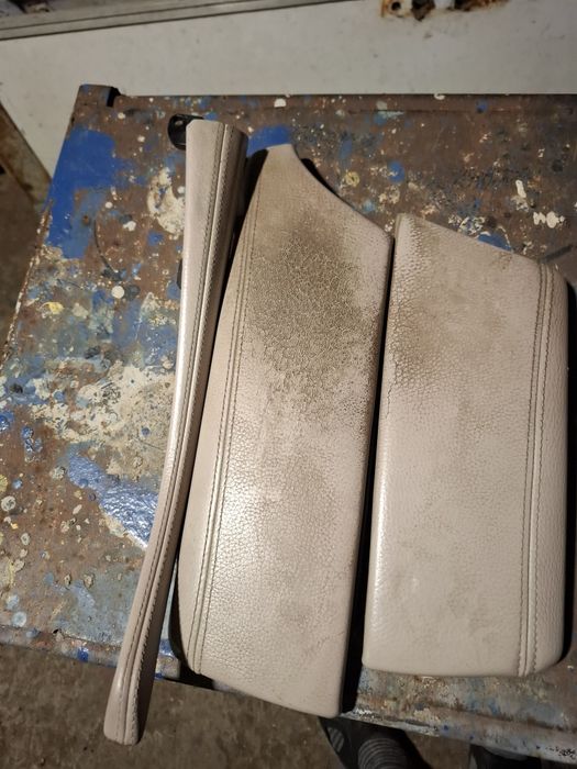 Vând cotiera si mânere uși bmw f10