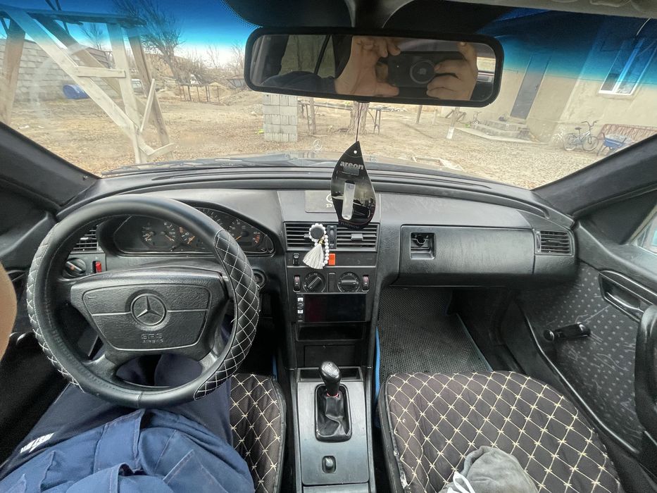 мерседес 180 сешка