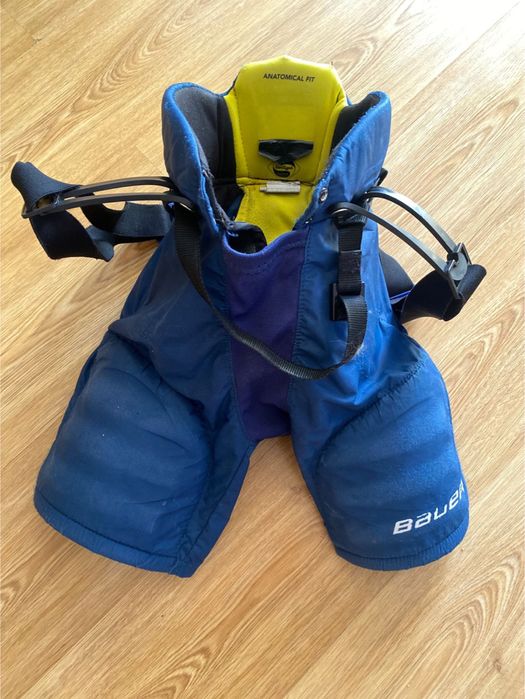 Продам детские хоккейные шорты BAUER SUPREME 170 в хорошем состоянии,