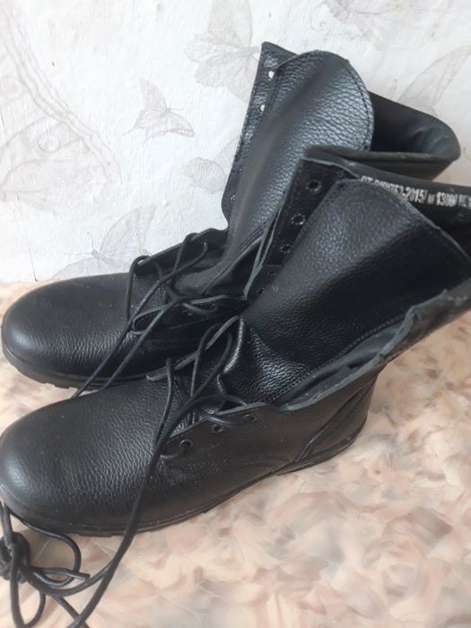Продам НОВЫЕ военные Берцы 45р.
