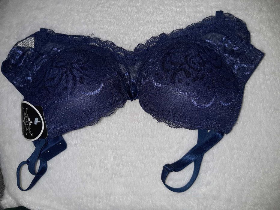 Sutien albastru dantelat NOU superb stil Victoria's Secret