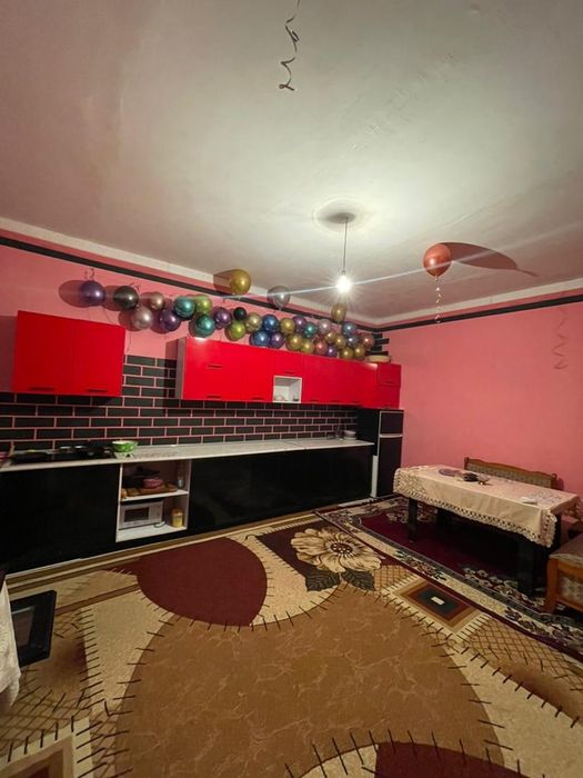 43900 $ Фаргона шахарда ховли уй сотилади