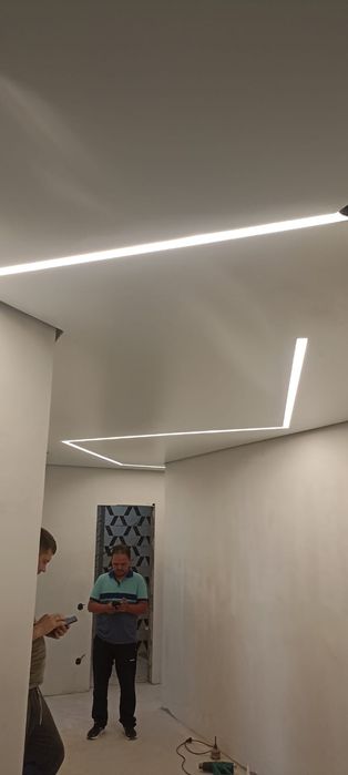 Натяжные потолки