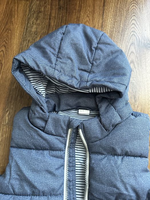 Vesta marimea 86 H&M