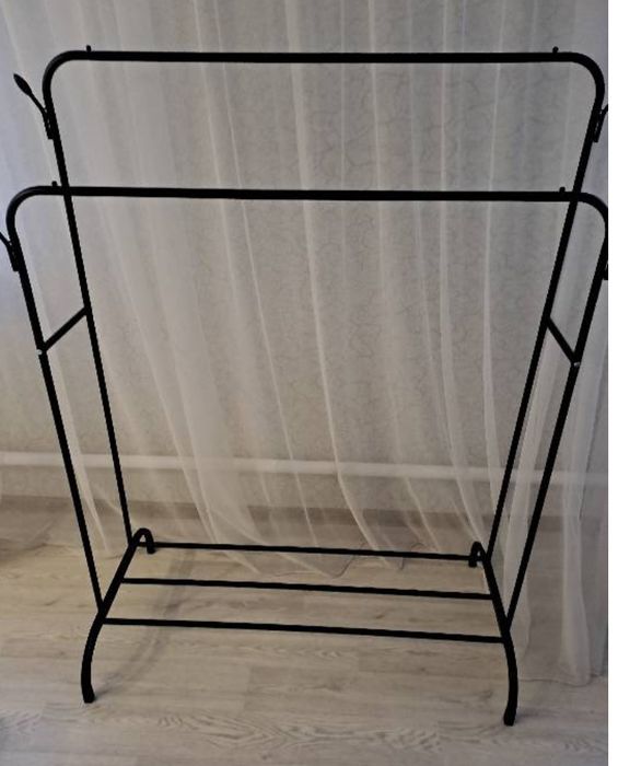 Вешалка наполная