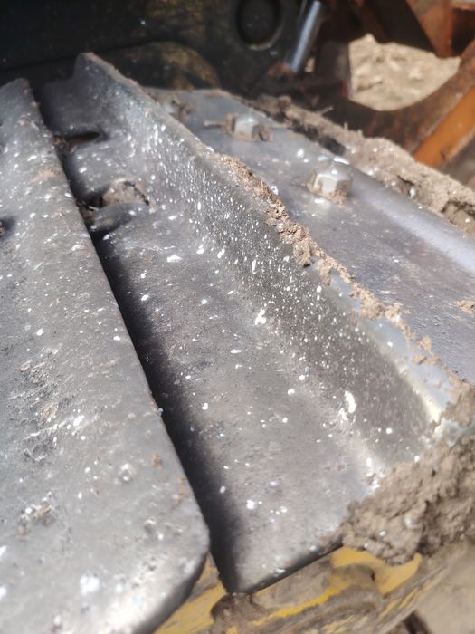 Buldozer liebher 741 C dezmembrez