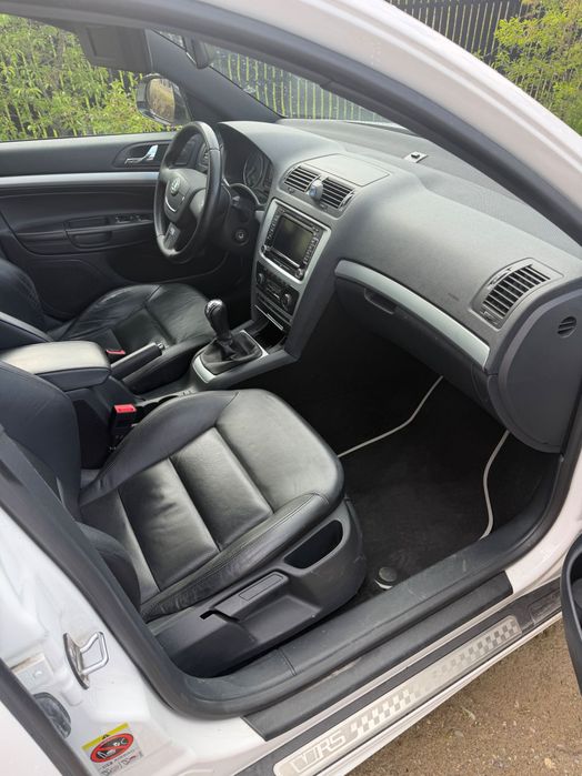 SKODA Octavia 2010 — imagine 5