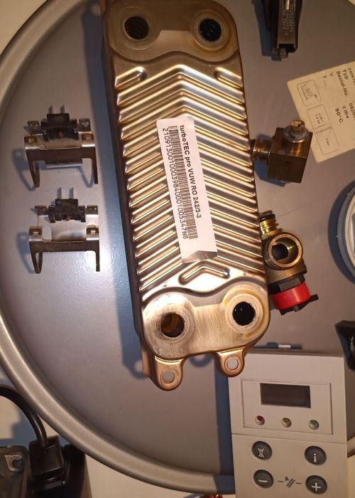 Vaillant TurboTEC pro vuw RO 242/3-3 piese camping