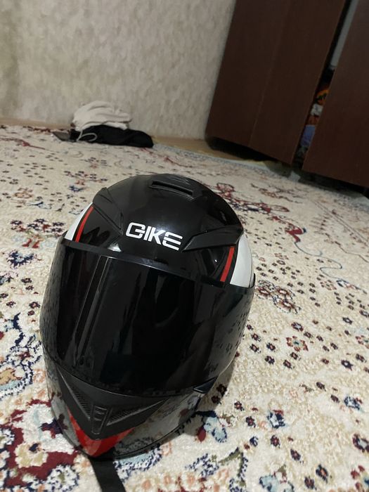 Шлем каска для мото сатылады