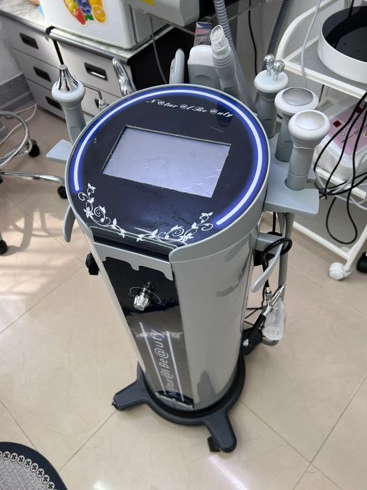 Продам косметологический аппарат 9в1