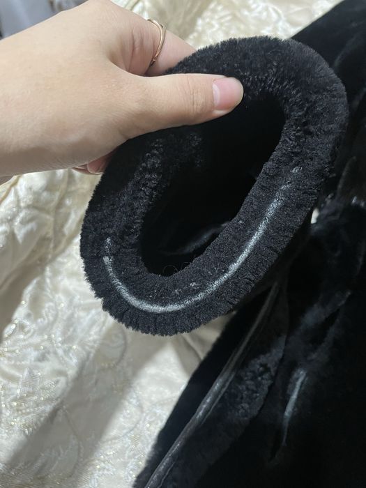 Продам мутоновую шубу