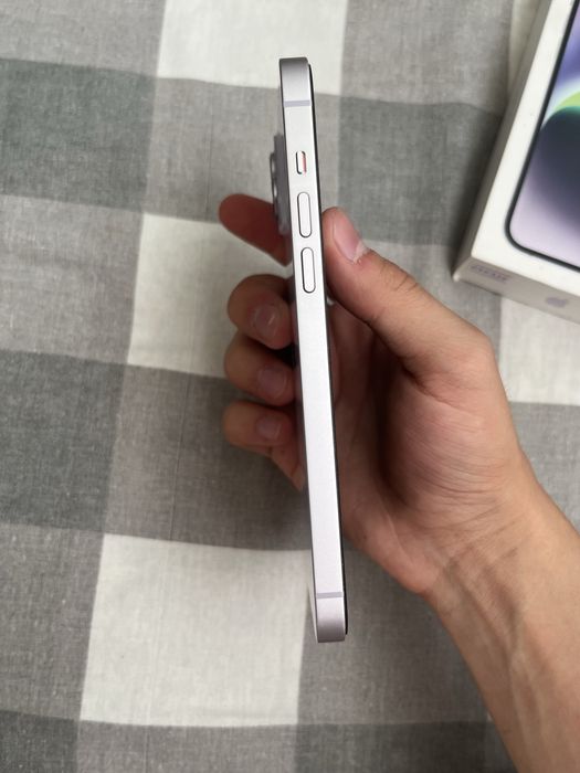 iPhone 14 Plus.