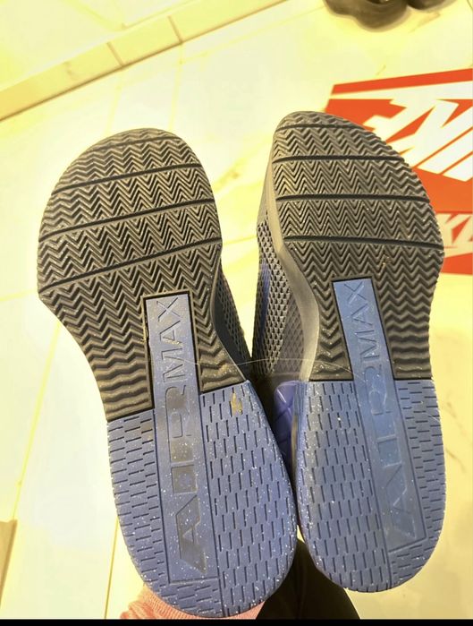 Маратонки nike air  max