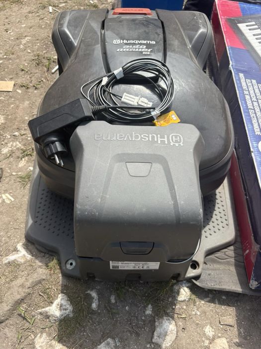 Автоматична косачка робот Husqvarna Auto Mower 305