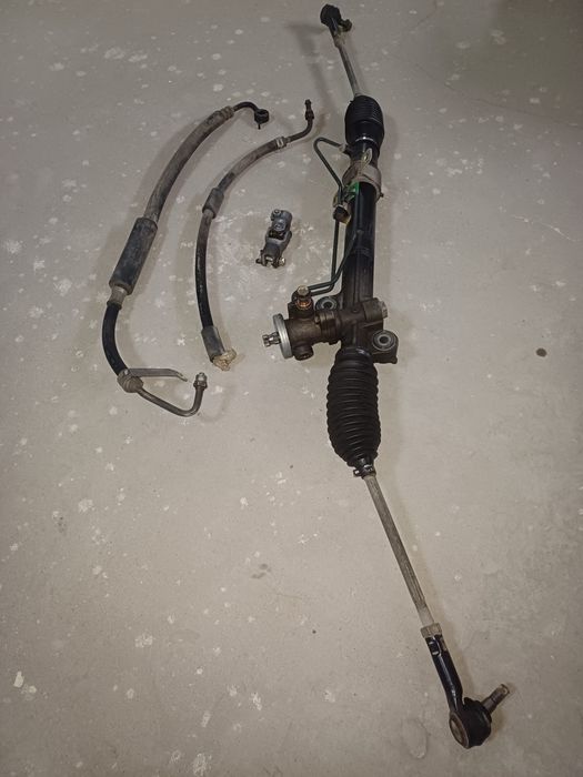 Продам запчасти Mazda MPV, объём 2.5