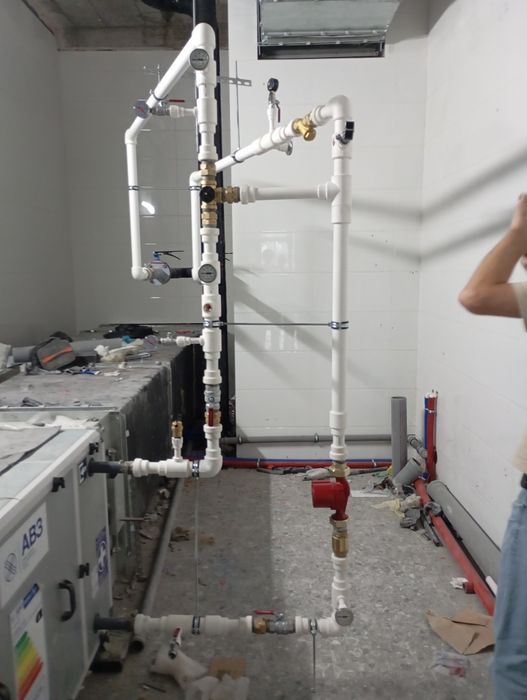 Все виды сантехнических работ ремонт и установка двух контурных котлов