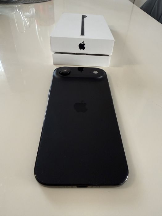 Vand iphone air nou,256gb,garantie 2 ani.