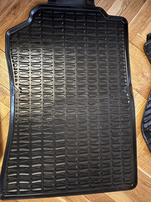 предни  гумени стелки за Бмв Х1