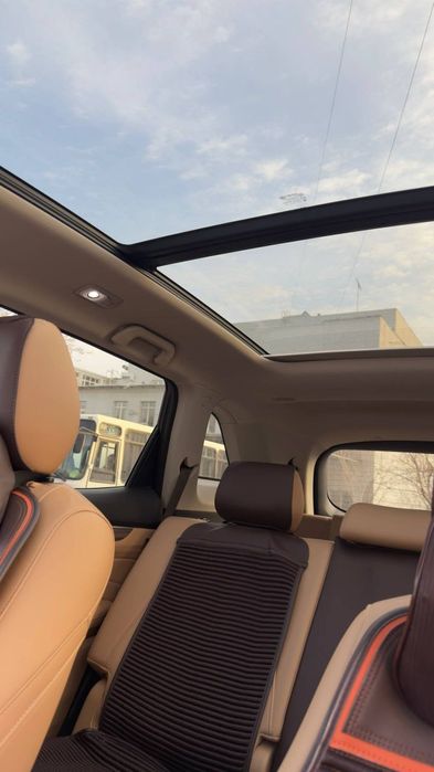 Donfeng Fengon 2024 S508 EVR fuul