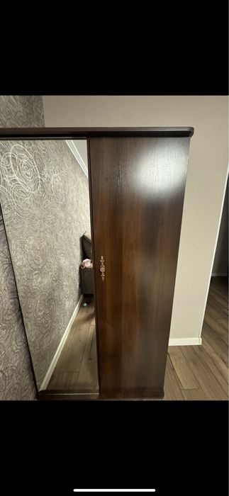 Шкаф в хорошем состоянии