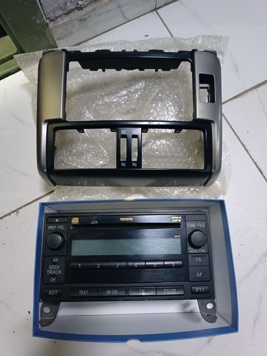 Штатное магнитола Прадо 150