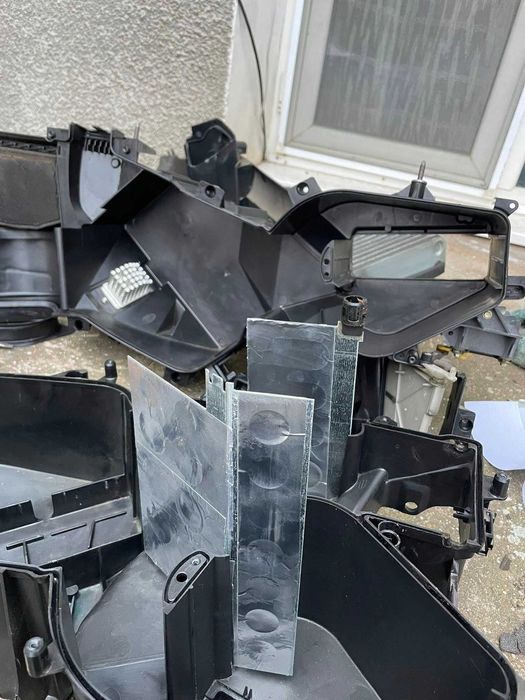 Смяна на радиаторче на парно и облепяне на клапи