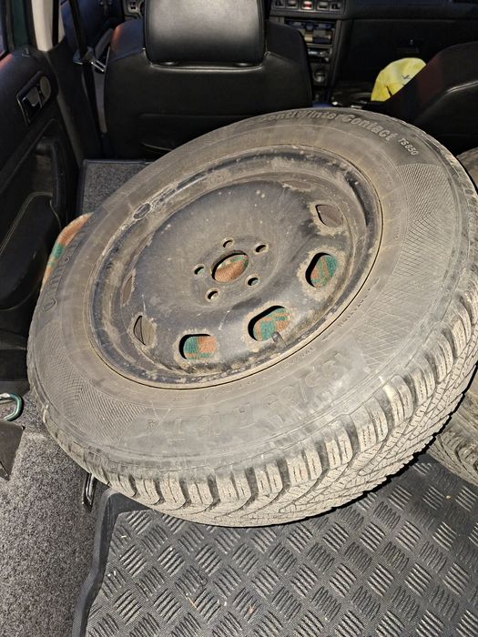 Oferta!! Roti IARNA complete golf 4 dimensiune R15 cu 5×100